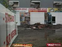 3 magasins ravagés par les flammes 3 magasins ravagés par les flammes