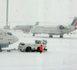 Neige : 6 heures de retard pour les vols en provenance de métropole Neige : 6 heures de retard pour les vols en provenance de métropole