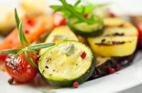 Fruits, légumes, poissons... : quels sont les aliments qui aident à maigrir ?