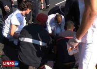 Accident moto contre voiture près de la Jamaïque Accident moto contre voiture près de la Jamaïque