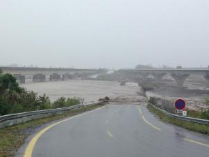 Le cyclone Dumile à la Réunion