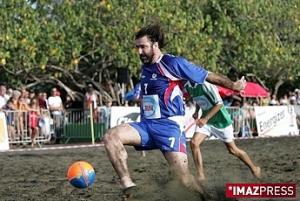 Cantona veut faire sauter les banques Cantona veut faire sauter les banques