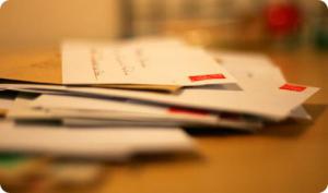 Décoller les enveloppes sans difficulté Décoller les enveloppes sans difficulté