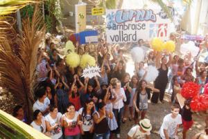 Le premier lipdub lycéen réunionnais Le premier lipdub lycéen réunionnais