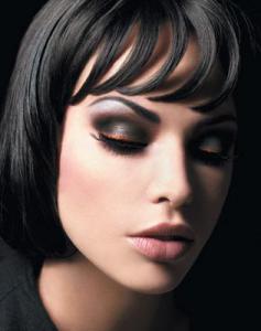 Maquillage Smoky Eyes - Maquillage : ''smoky eyes''