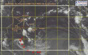 La dépression subtropicale s'éloigne de la Réunion