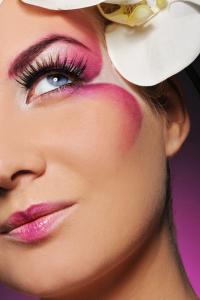 Maquillage effet faux cils - L'illusion d'un maquillage effet faux cils