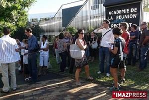 Les professeurs de Deux Canons devant le Rectorat Les professeurs de Deux Canons devant le Rectorat