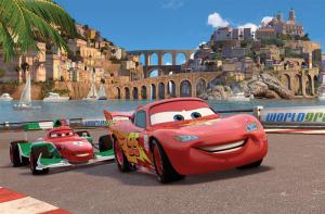 Cars 2 : Flash McQueen - Flash McQueen revient au cinéma pour de nouvelles courses