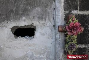 Six sépultures profanées au cimetière marin Six sépultures profanées au cimetière marin
