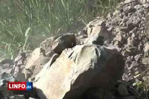 Eboulis sur la route de Cilaos Eboulis sur la route de Cilaos