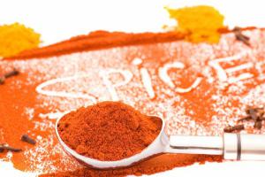 Du paprika pour avoir une mayonnaise rosée - Une mayonnaise colorée Du paprika pour avoir une mayonnaise rosée - Une mayonnaise colorée