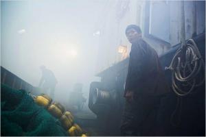 SEA FOG - Les Clandestins : entre théâtre et cinéma SEA FOG - Les Clandestins : entre théâtre et cinéma