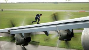 Les prouesses de Tom Cruise dans Mission: Impossible - Rogue Nation Les prouesses de Tom Cruise dans Mission: Impossible - Rogue Nation