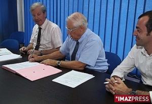 Signature d'une convention Signature d'une convention