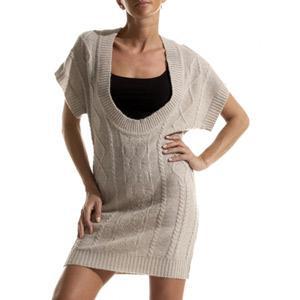 La robe-pull est de rigueur cet hiver La robe-pull est de rigueur cet hiver